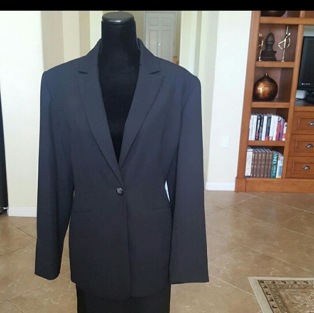 Karen Scott Blazer